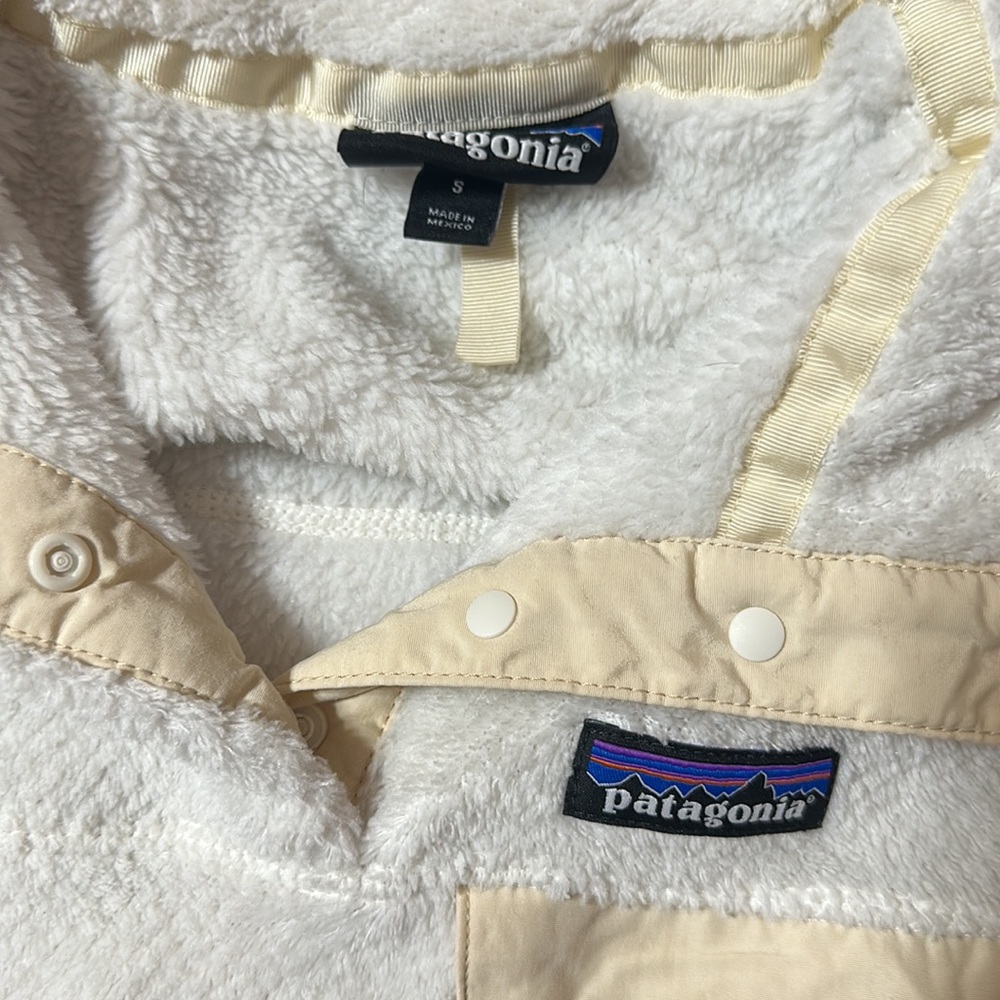 White Collared Button Fleece Pull Over - image 2